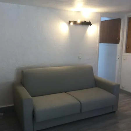 Macoran 2 Etoiles Apartment *