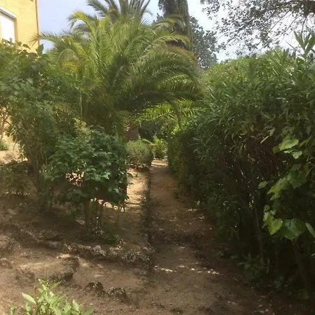 Macoran 2 étoiles *